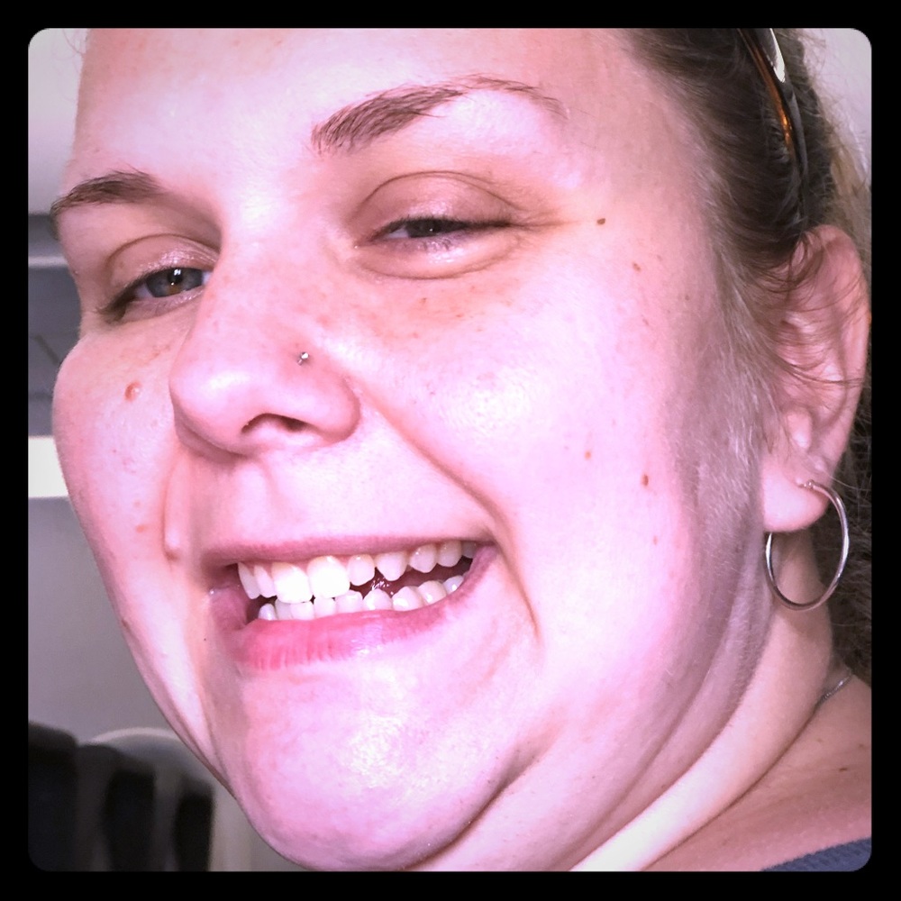 Meet your Posher, Tiffany